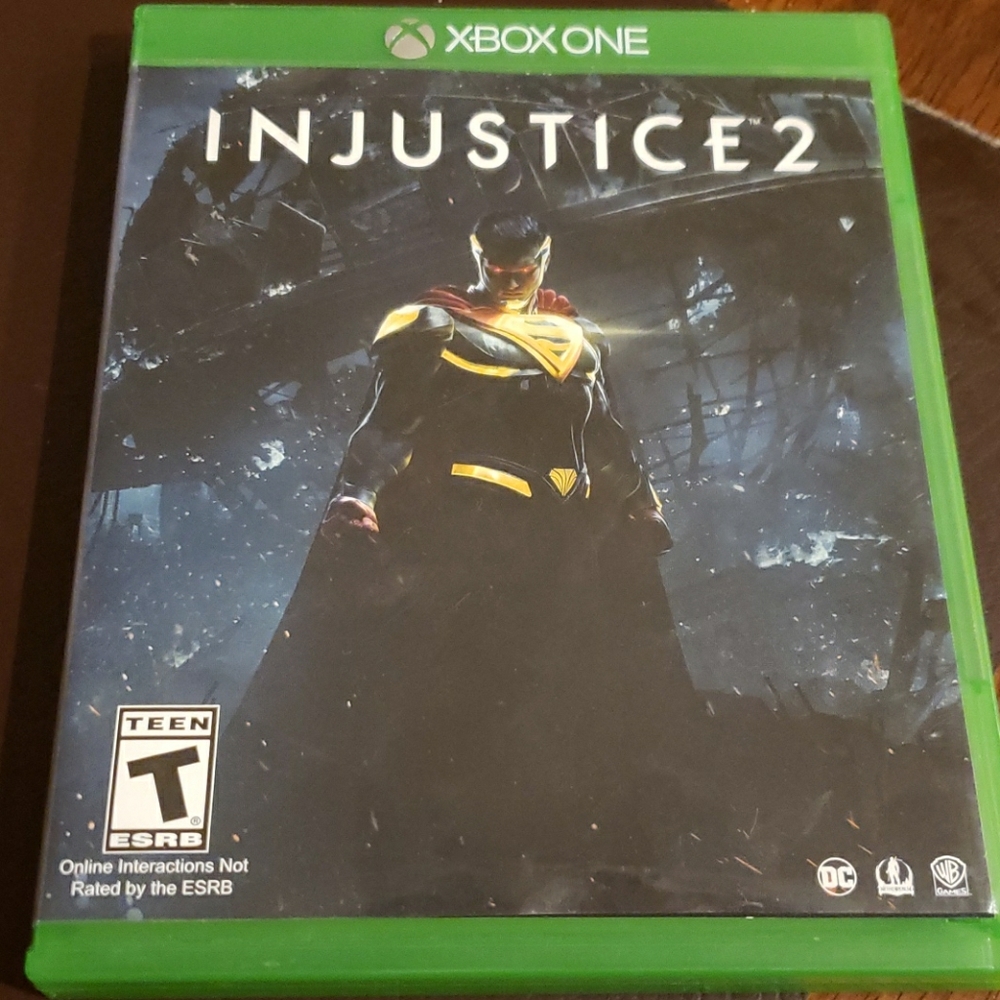 Xbox one Slighlty owned Injustice 2